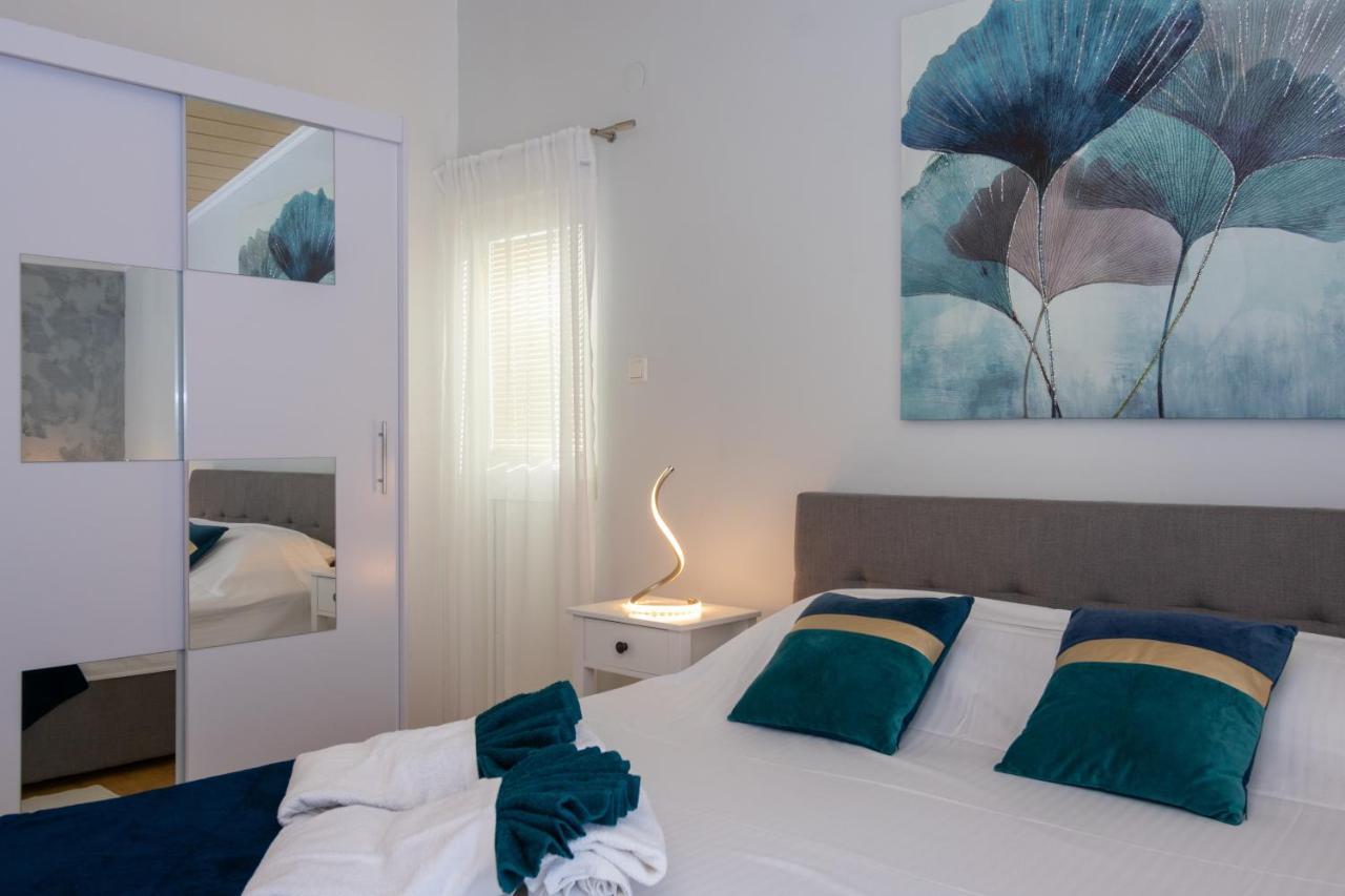 Apartment Mandre 4093B Esterno foto